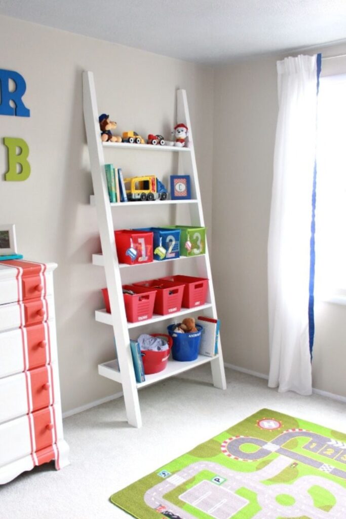 How to organize small spaces? 7 Best Small Space Organization ideas in 2025