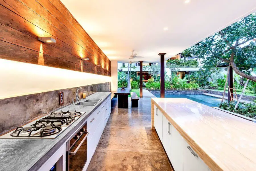 Modern Outdoor Kitchen Ideas